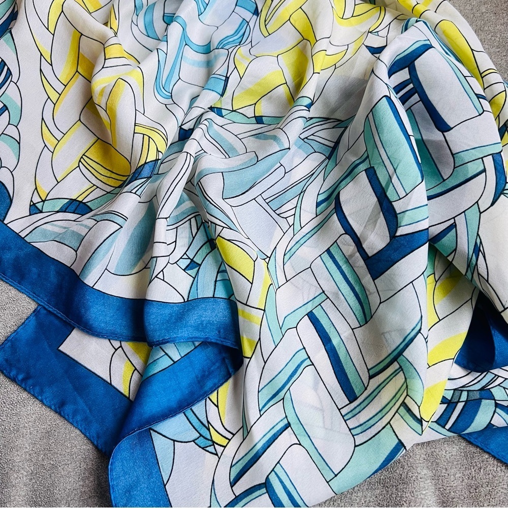 Vintage Silk Scarf – Abstract Braided Design – 35” x 35”
